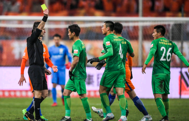 詹姆斯和凯 詹姆斯和凯