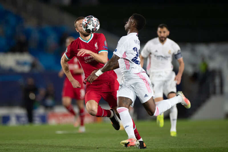 通过反击与 通过反击与